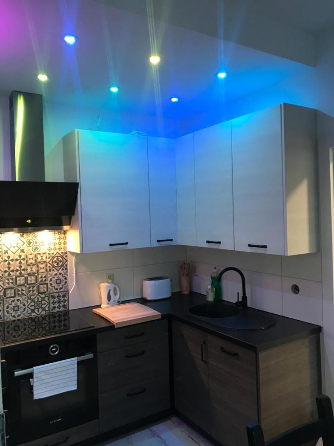 Апартаменты Apartament "Pod Dwiema Sowami" Свиноуйсьце Экстерьер фото